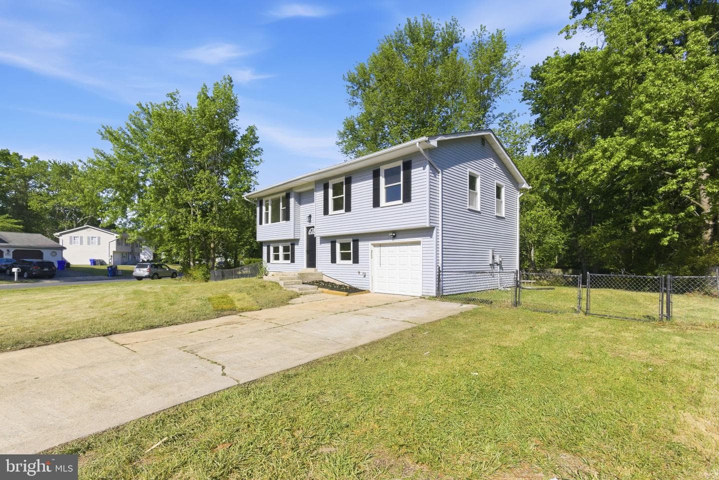 50 Garner Avenue photo 3