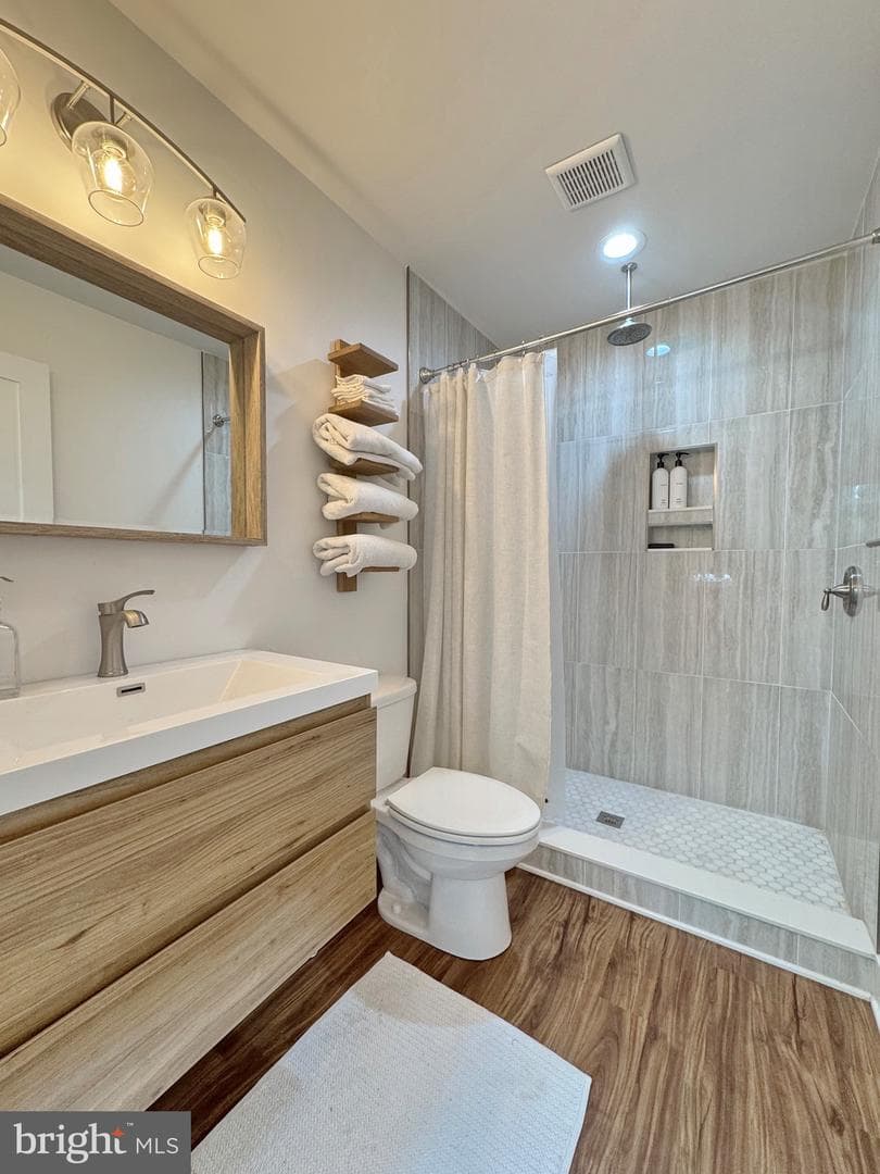 15445 Potomac River Drive photo 32