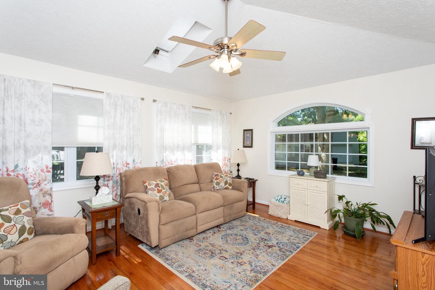 5325 Wildlife Place photo 12