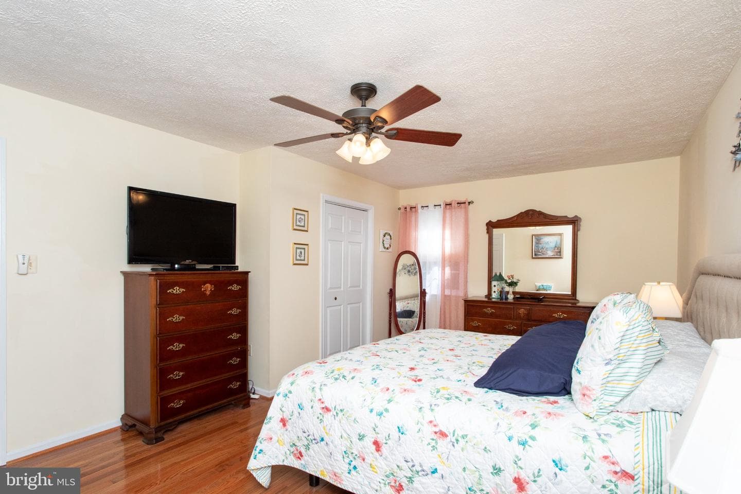 5325 Wildlife Place photo 15