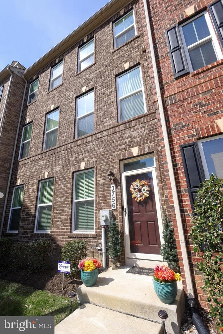 3756 Charterhouse Alley, Waldorf