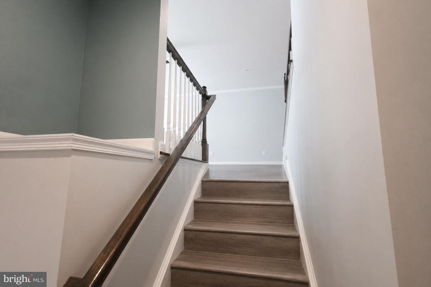 3756 Charterhouse Alley photo 7