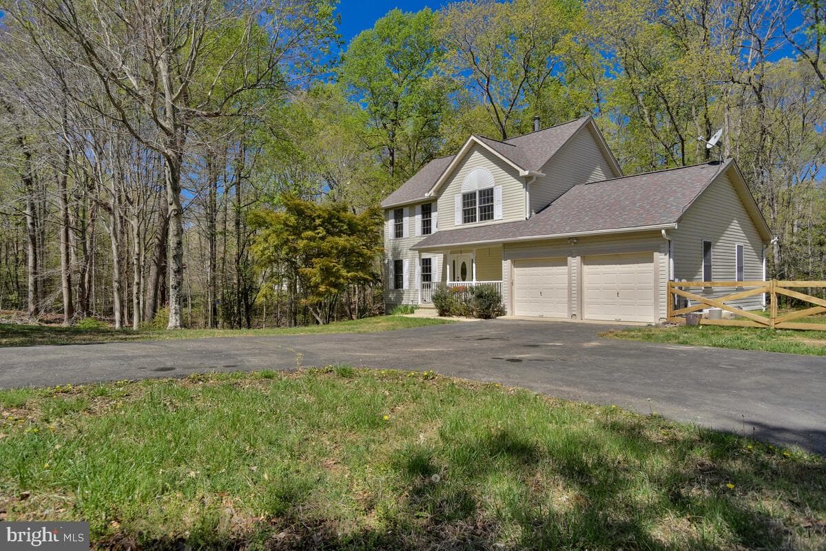 15410 Sorrel Ridge Lane photo 3