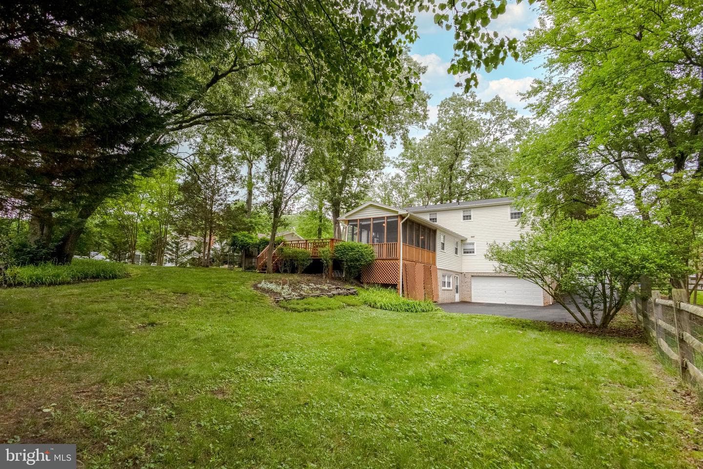 2731 Sun Valley Drive photo 40