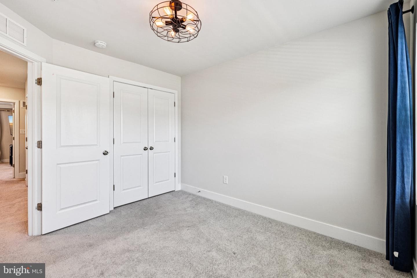 6929 Waterbury Place photo 46