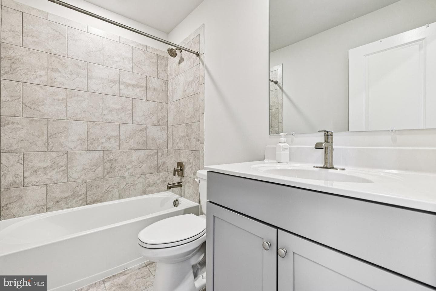 6929 Waterbury Place photo 49