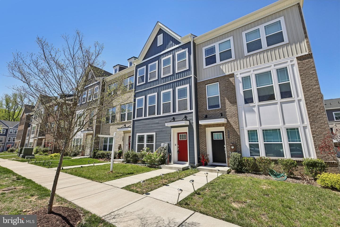 6929 Waterbury Place photo 6