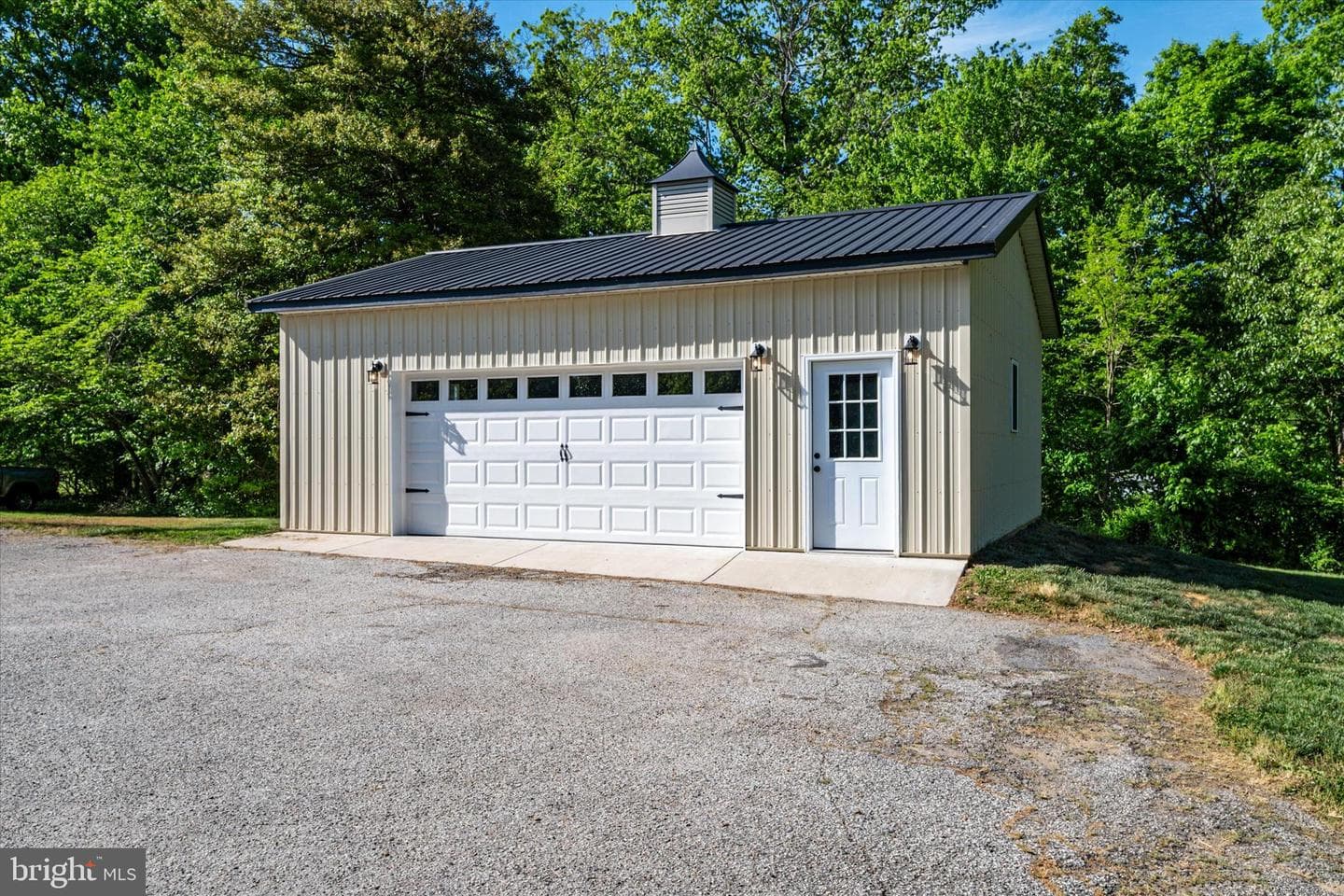 10242 Charles Street photo 29