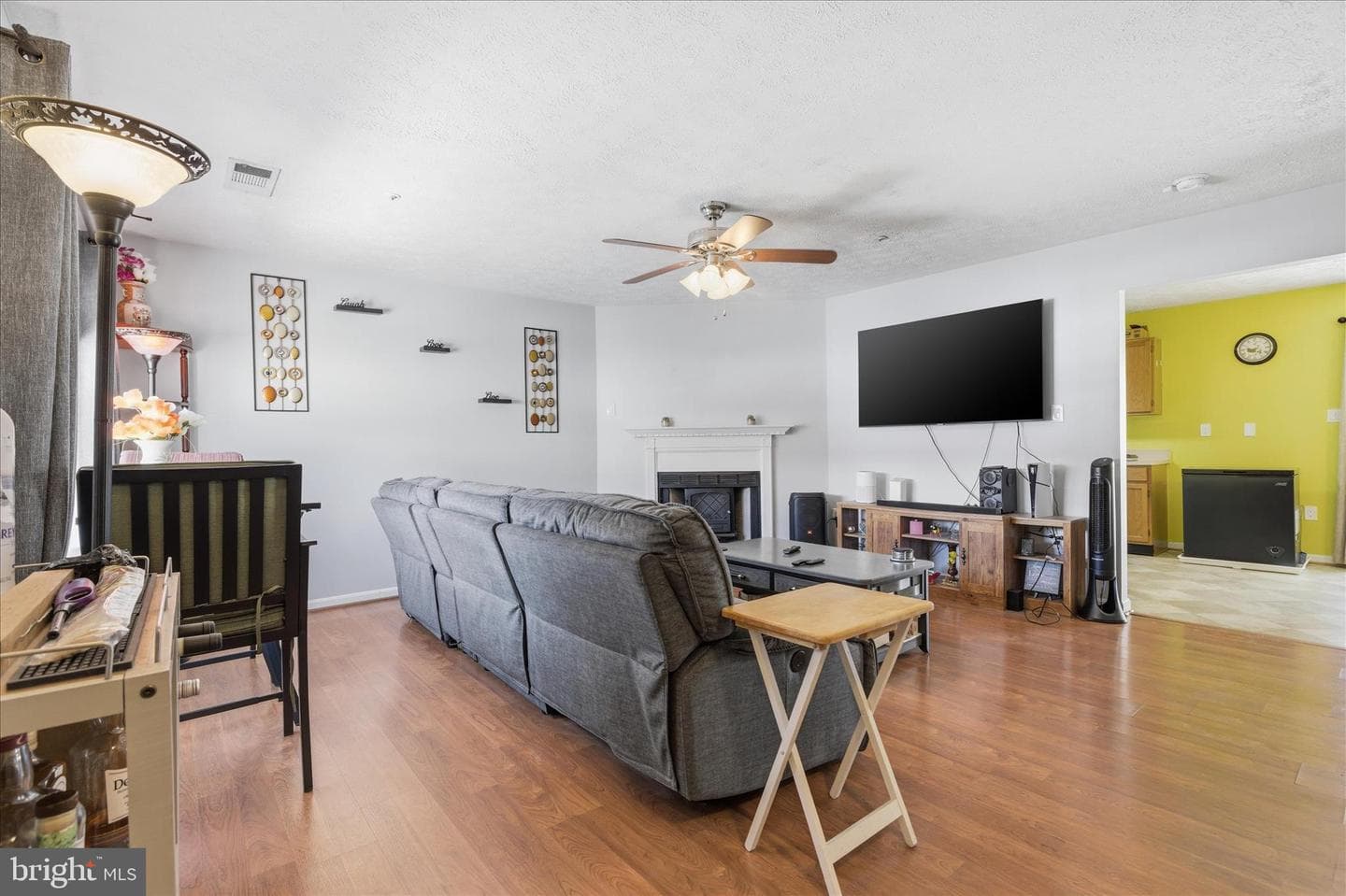 105 Hibiscus Court, La Plata