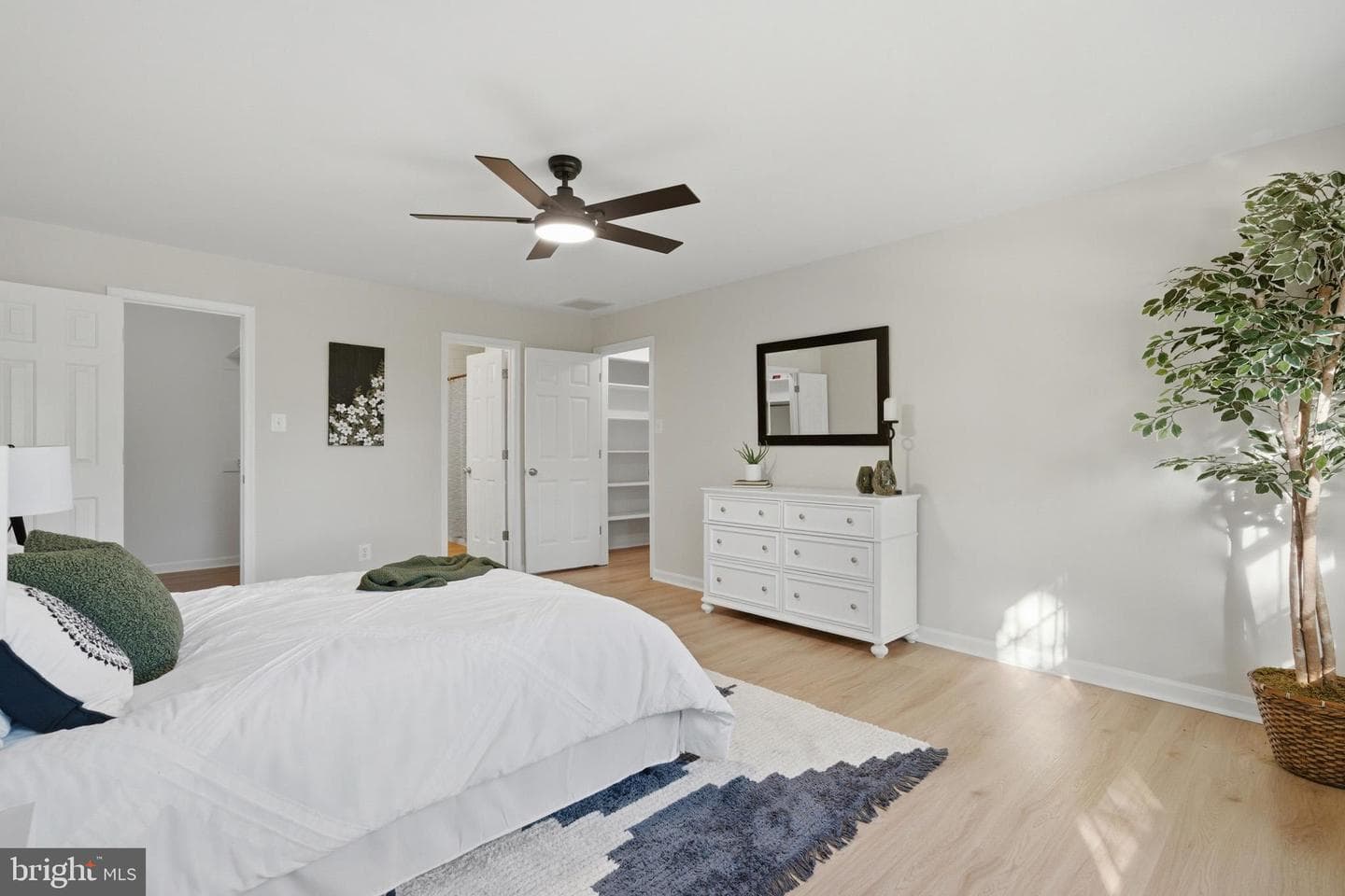 2760 Sun Valley Drive photo 24