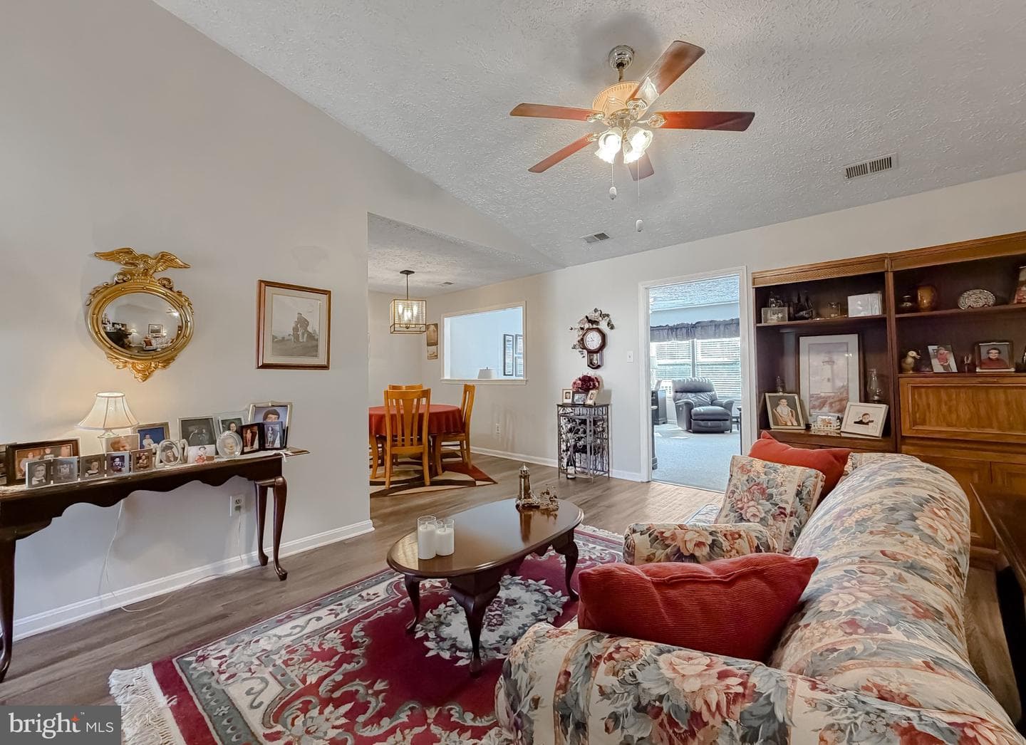 2299 Vine Hill Court photo 14