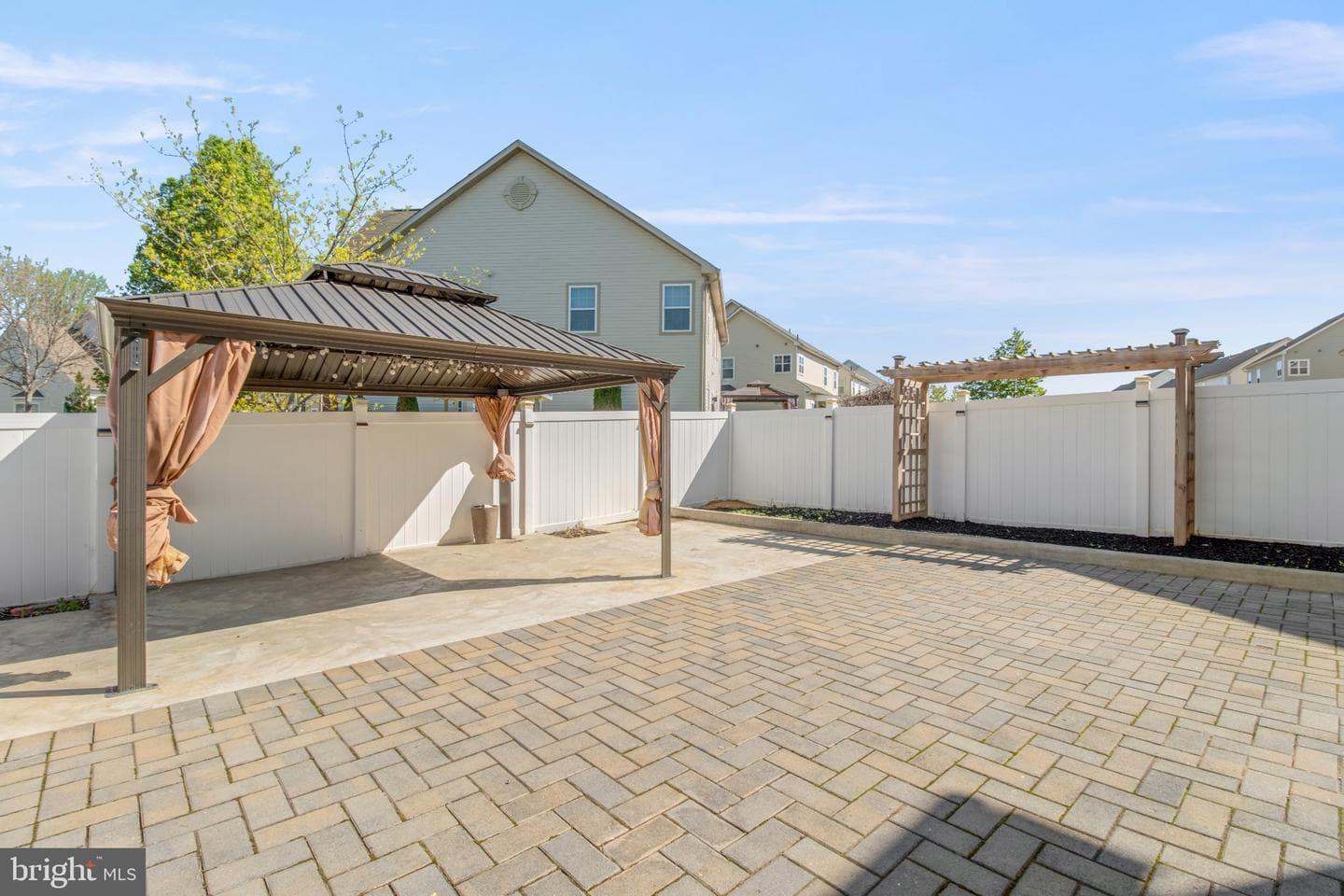 11620 Port Royal Avenue photo 12