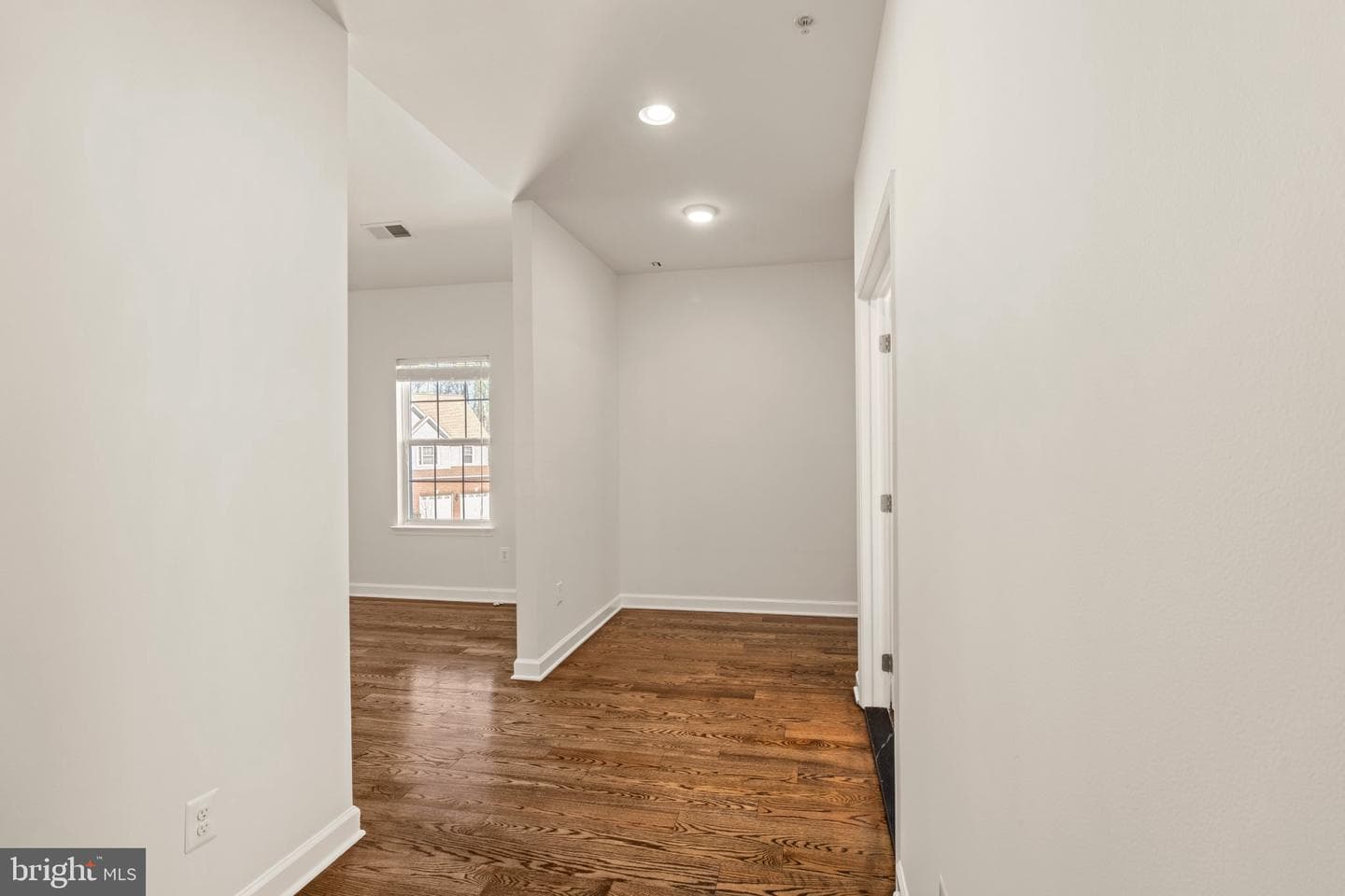 11620 Port Royal Avenue photo 35