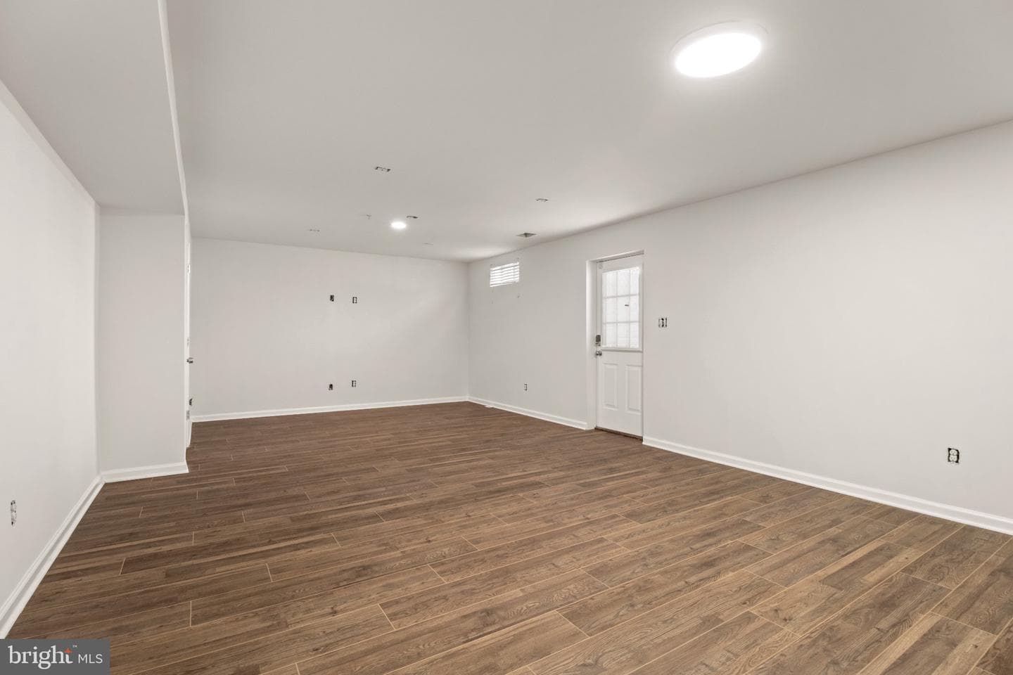 11620 Port Royal Avenue photo 48