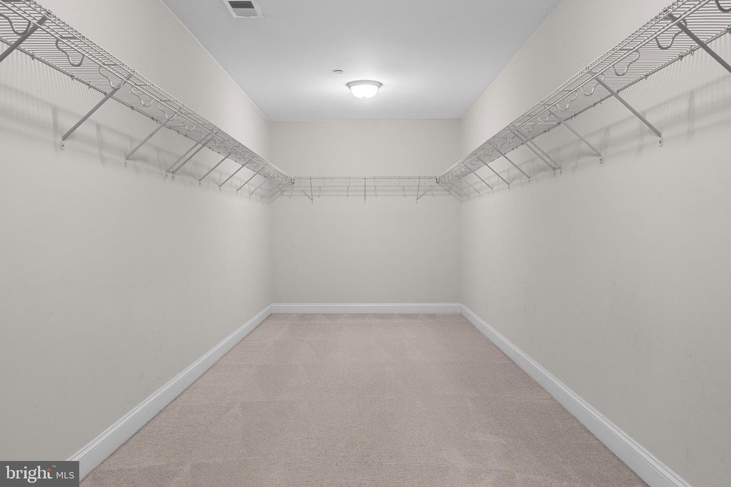 4554 Coachmans Path Court photo 21