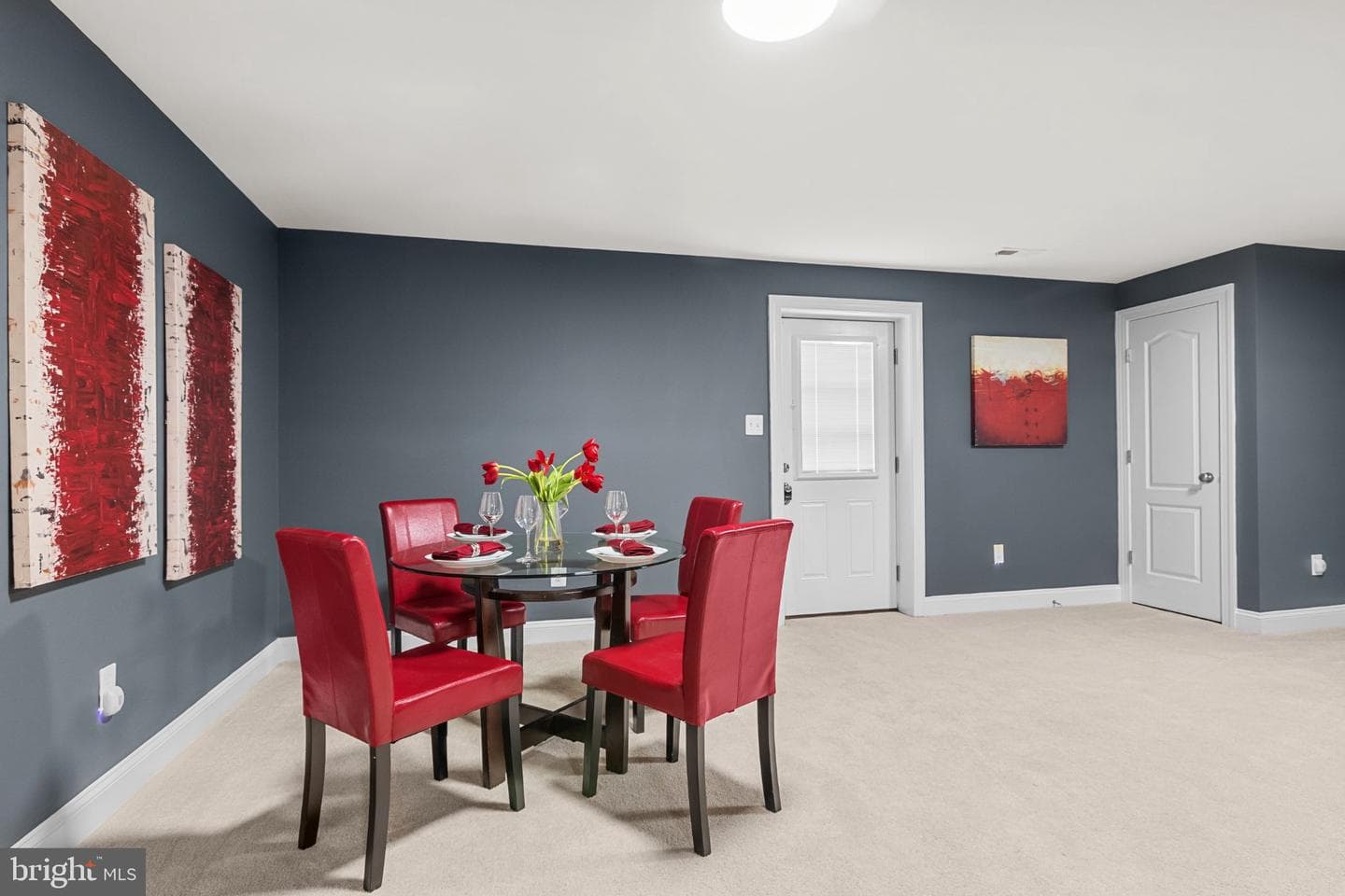 4554 Coachmans Path Court photo 30