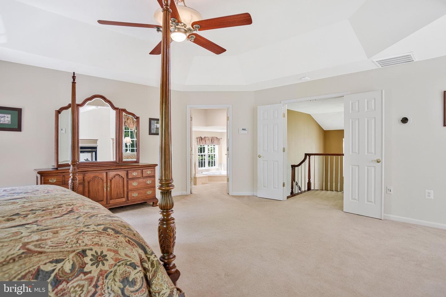 8075 Norwich Court photo 12
