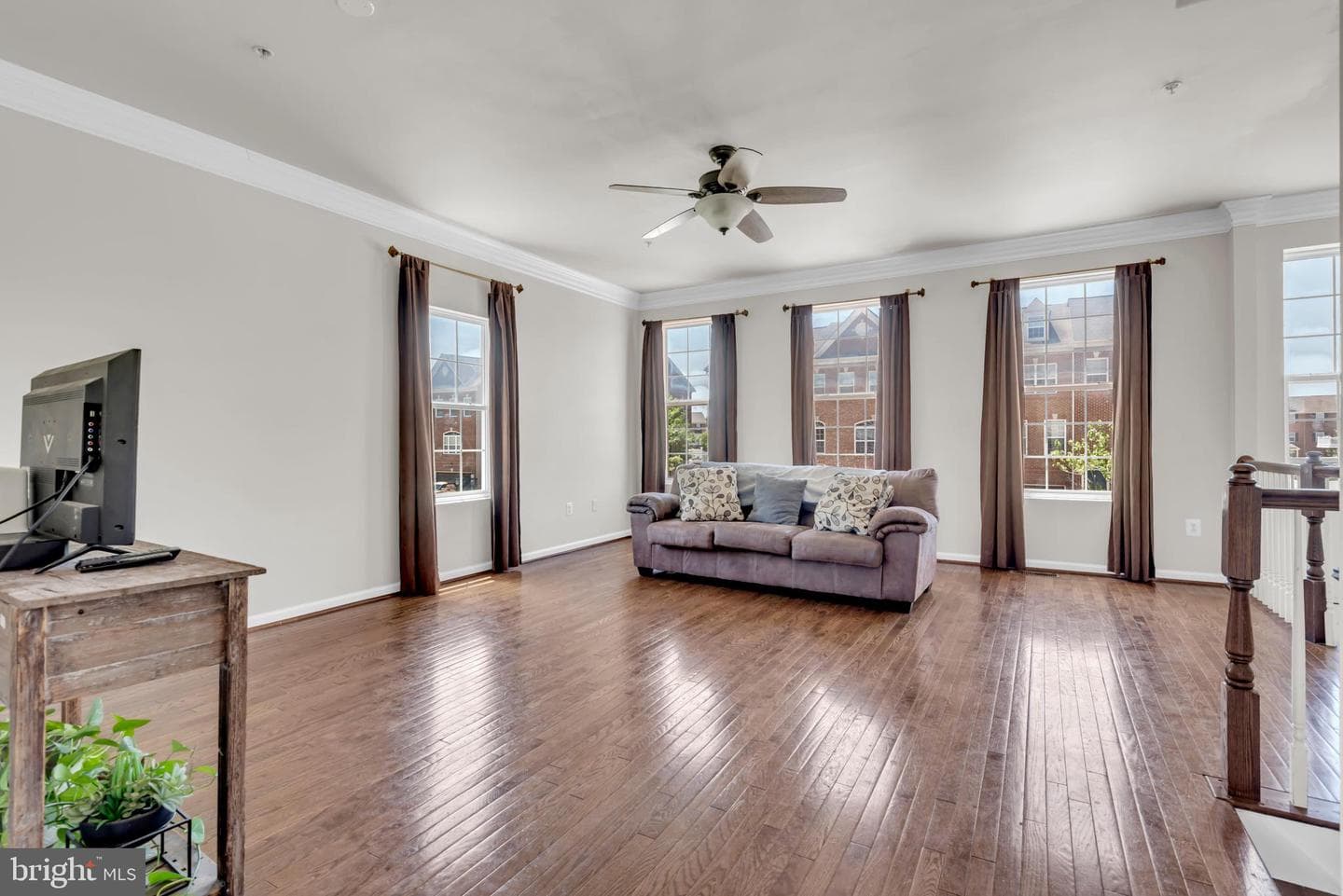 4935 Olympia Place photo 14
