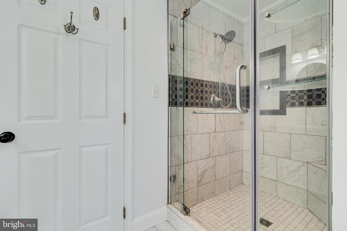 9212 Mimosa Drive photo 14