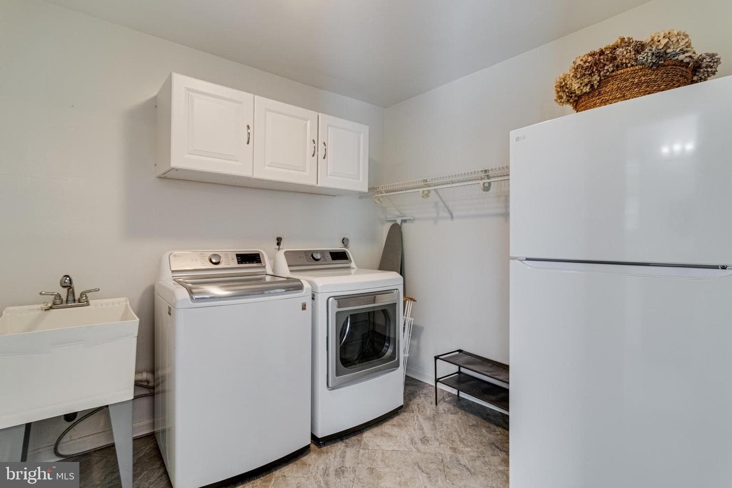 9212 Mimosa Drive photo 16