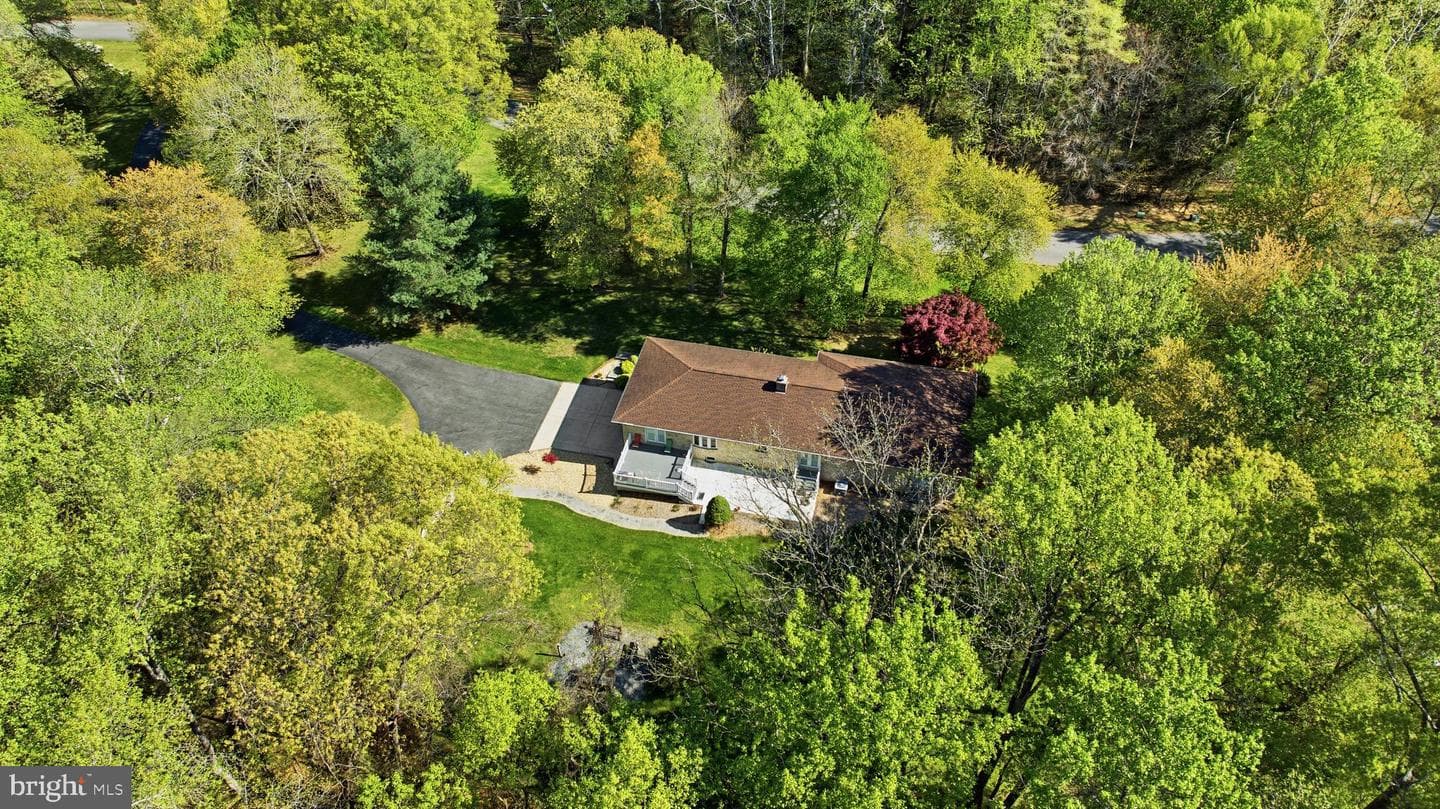 4465 Camelot Drive photo 58