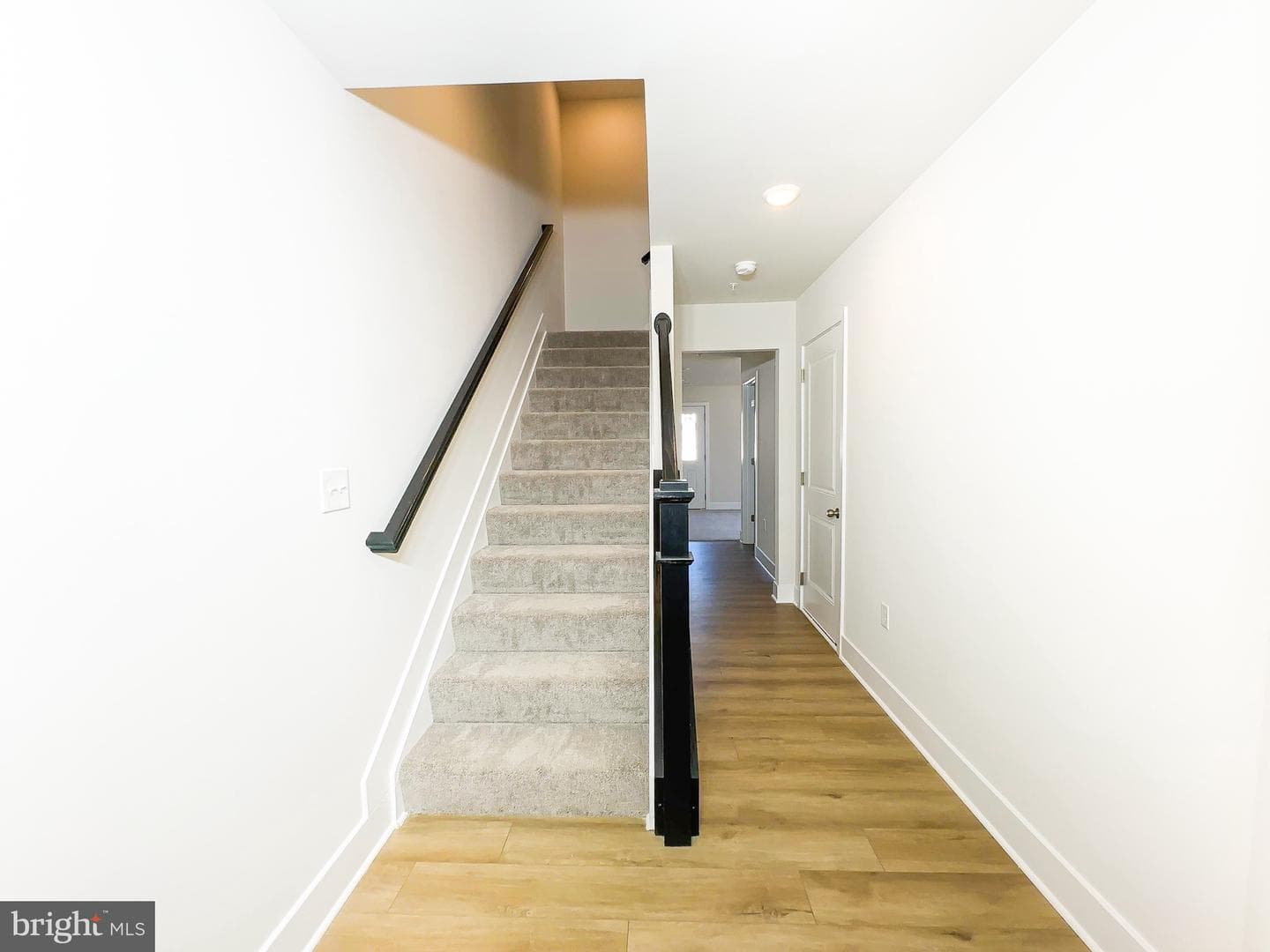 10533 Cobbler Place photo 4