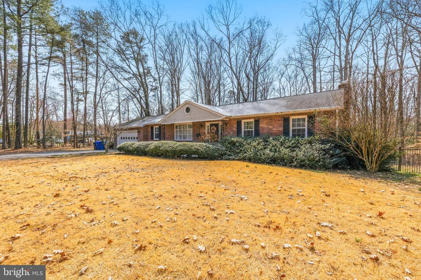 7425 Simms Landing Road photo 2