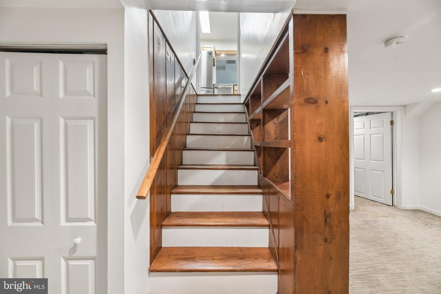 907 Charles Street photo 21