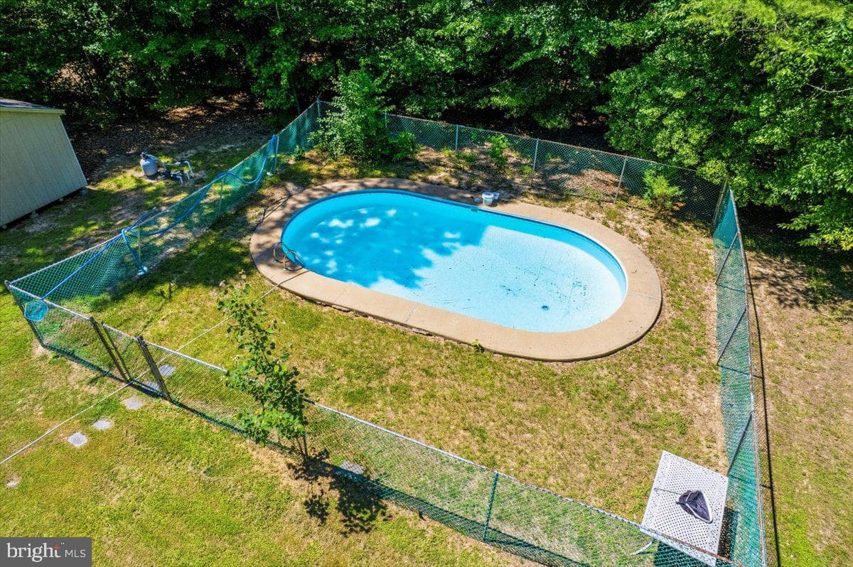 6350 Bryantown Drive photo 20
