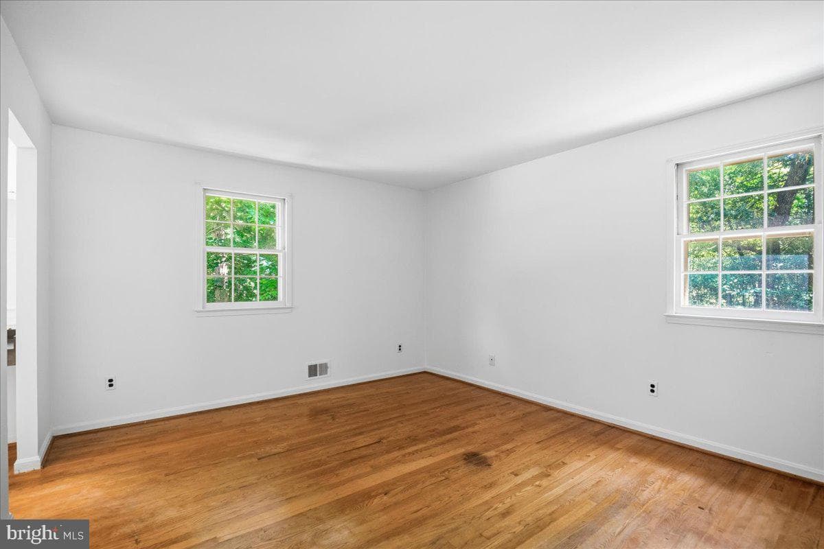 6350 Bryantown Drive photo 44
