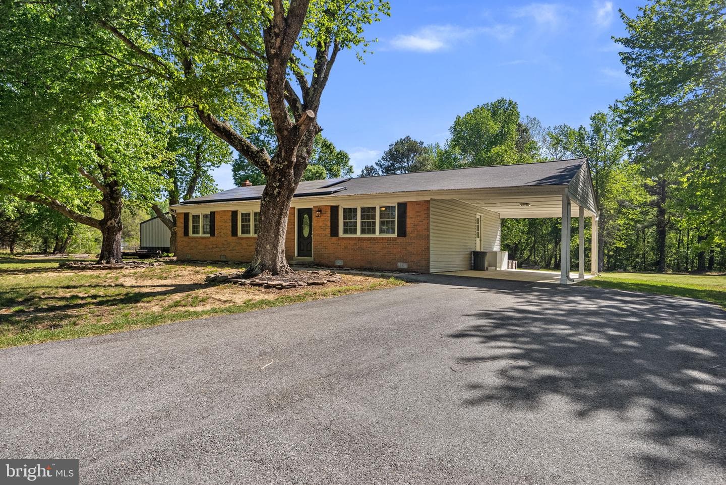 5032 Gallant Green Road photo 2