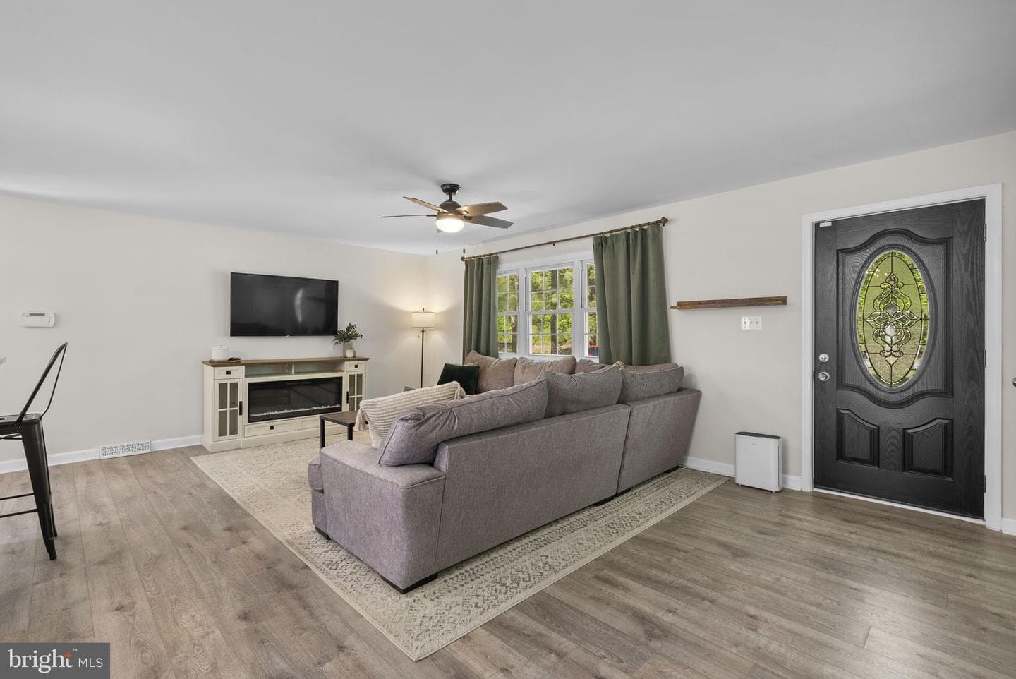 5032 Gallant Green Road photo 4