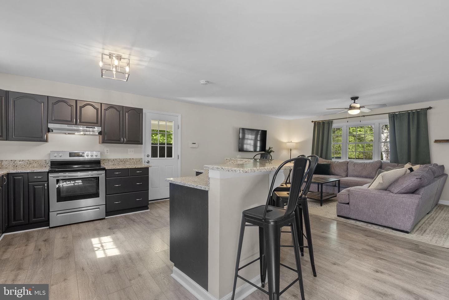 5032 Gallant Green Road photo 9
