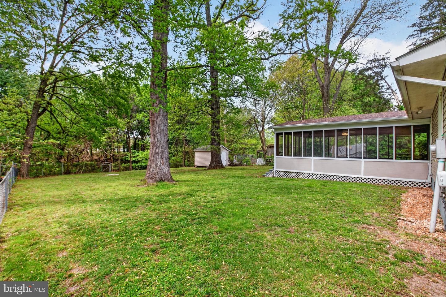 9773 Emerald Lane photo 14