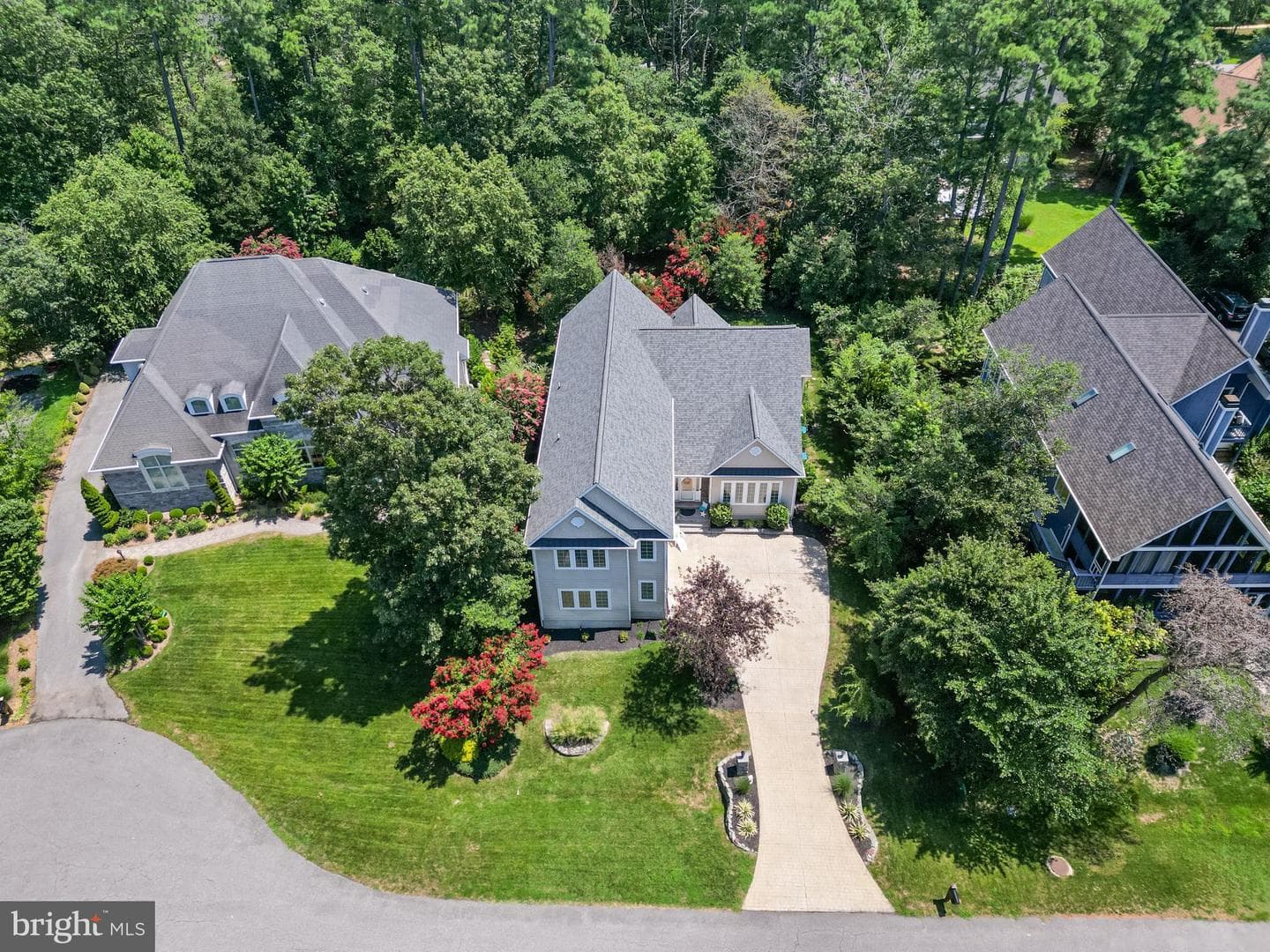 11375 Ethan Court photo 5