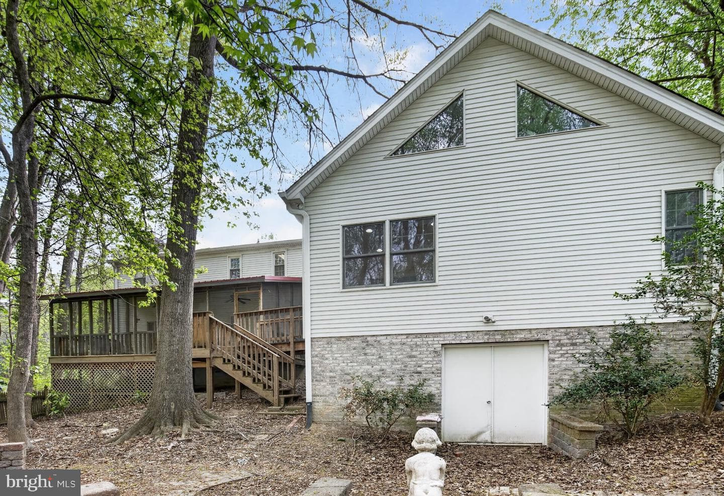 507 Chestnut Court photo 45