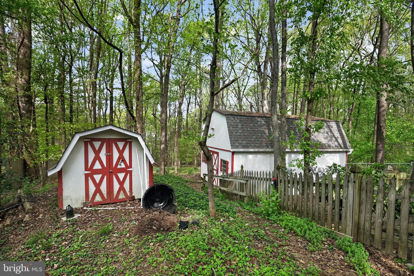 507 Chestnut Court photo 47