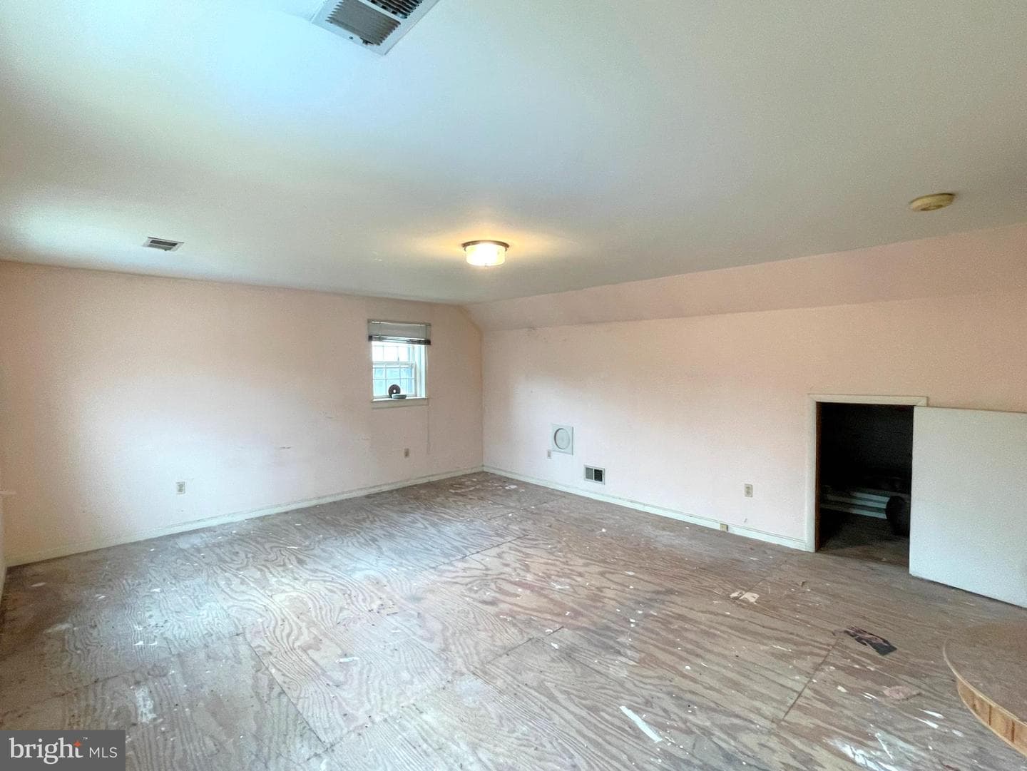 4555 Bicknell Road photo 16