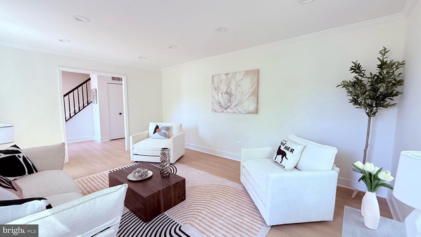 514 Dogwood Court photo 6