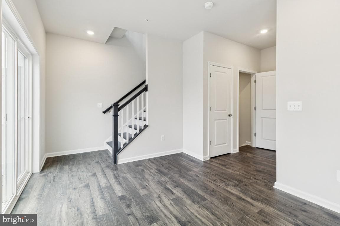 9710 Tweed Hope Place photo 18