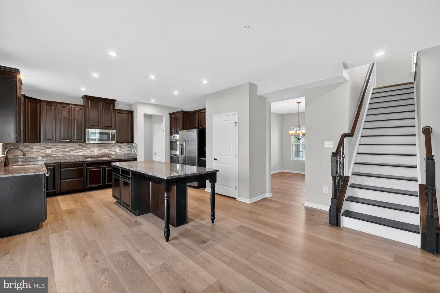 9974 Moddy Lane photo 9