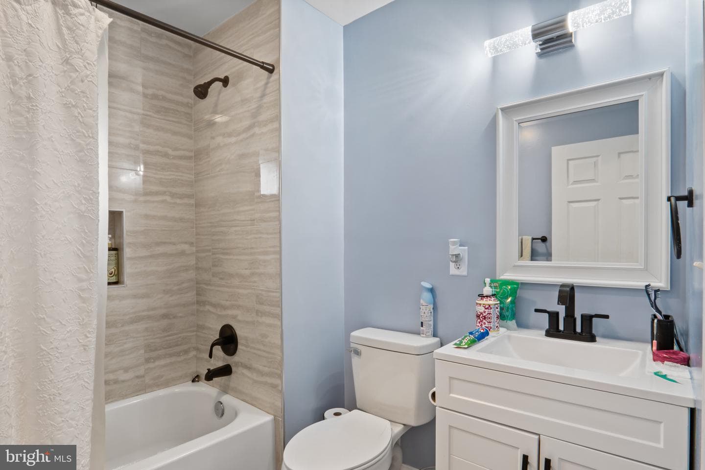 8215 Harry Warren Place photo 20