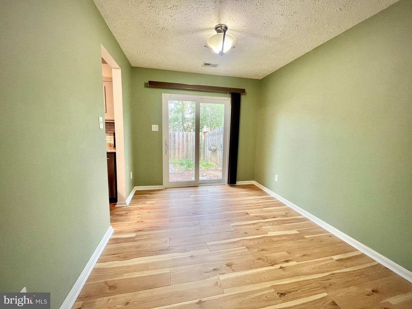 4216 Drake Court photo 3