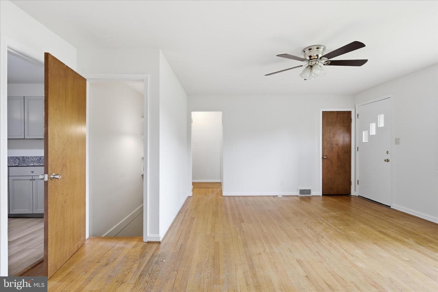 3150 Green Meadows Drive photo 10