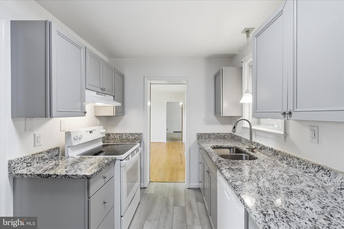 3150 Green Meadows Drive photo 12