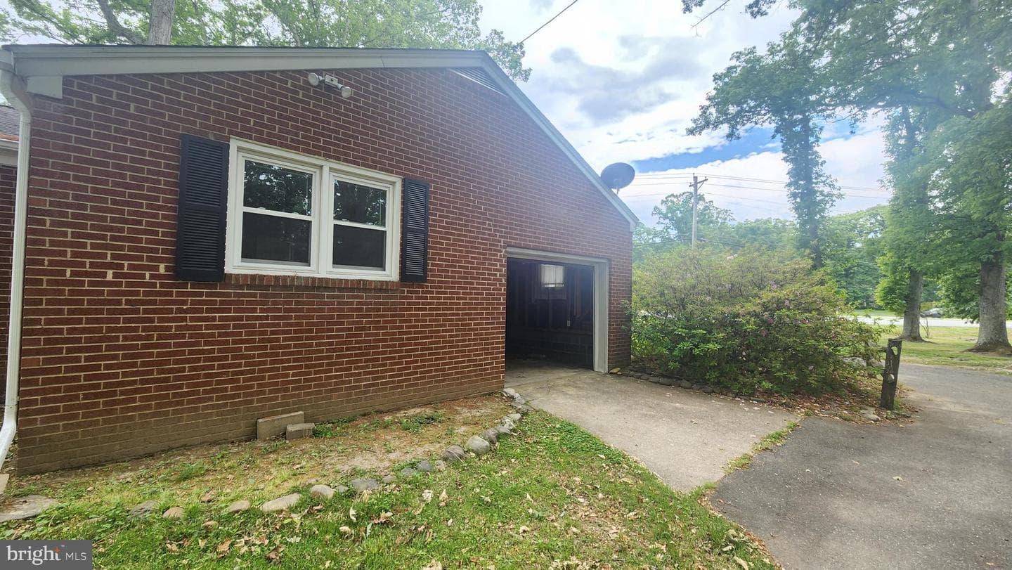 3150 Green Meadows Drive photo 46