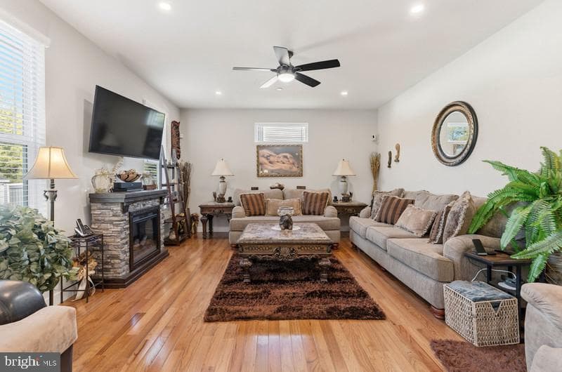 2109 Cedar Tree Lane photo 17