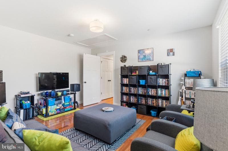 2109 Cedar Tree Lane photo 33