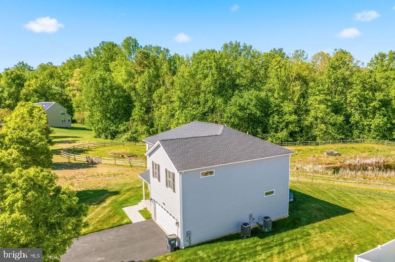2109 Cedar Tree Lane photo 4