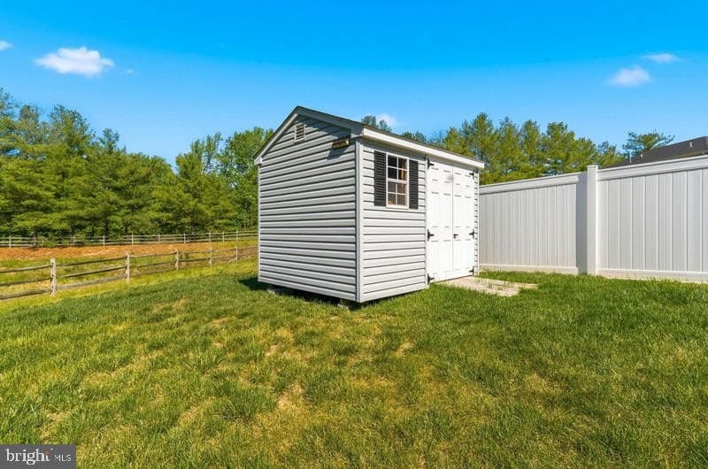 2109 Cedar Tree Lane photo 7